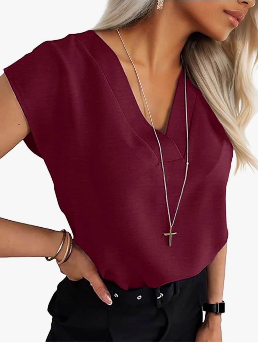 Women's V-Neck Sleeveless Top in Burgundy